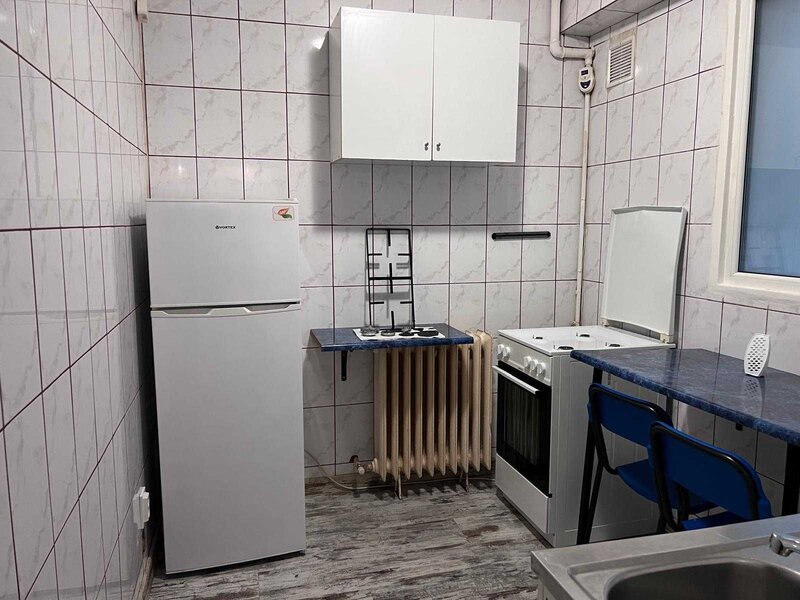 Drumul Taberei, str. Pravat, 2 minute metrou, renovat, contract ANAF